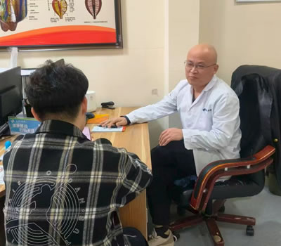 绥化市|男科医师高朋磊：守护男性健康，专业男科诊疗